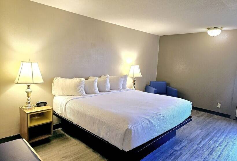 Отель Days Inn By Wyndham Rolla