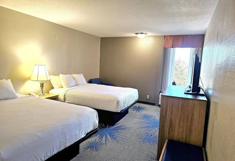 Отель Days Inn By Wyndham Rolla