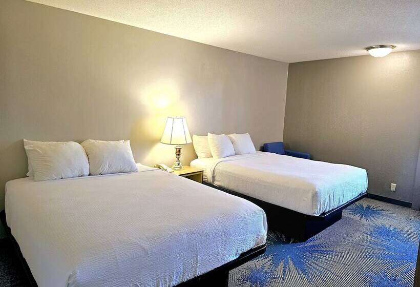 Отель Days Inn By Wyndham Rolla