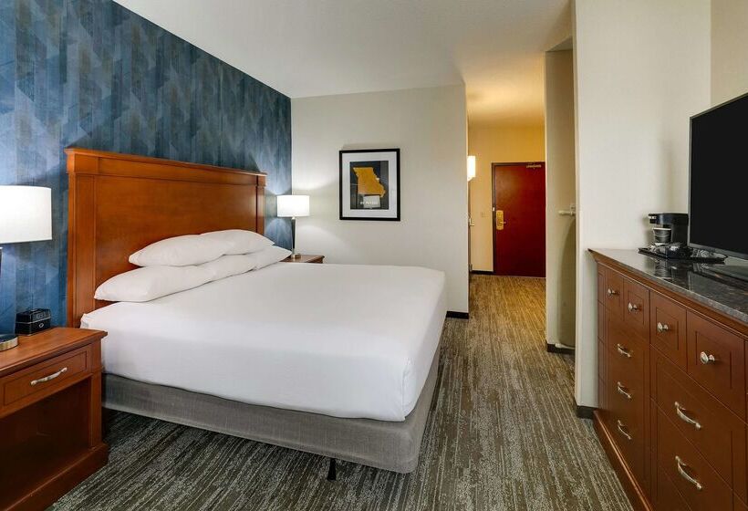 בית מלון כפרי Drury Inn & Suites St. Louis St. Peters