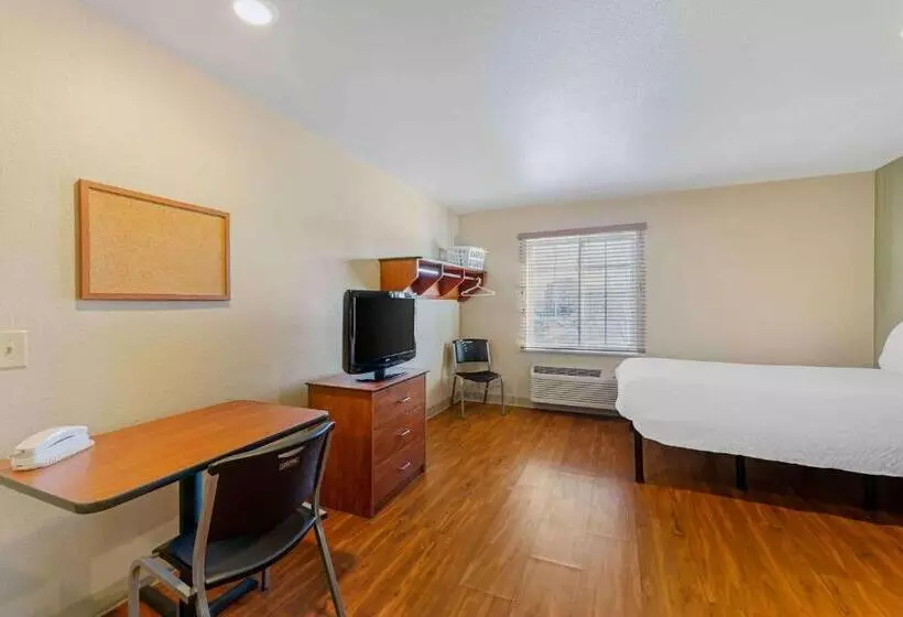 Отель Extended Stay America Select Suites  Cleveland  Mentor