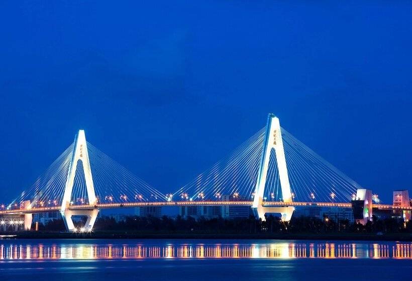 בית מלון כפרי Haikou Baofa Shengyi