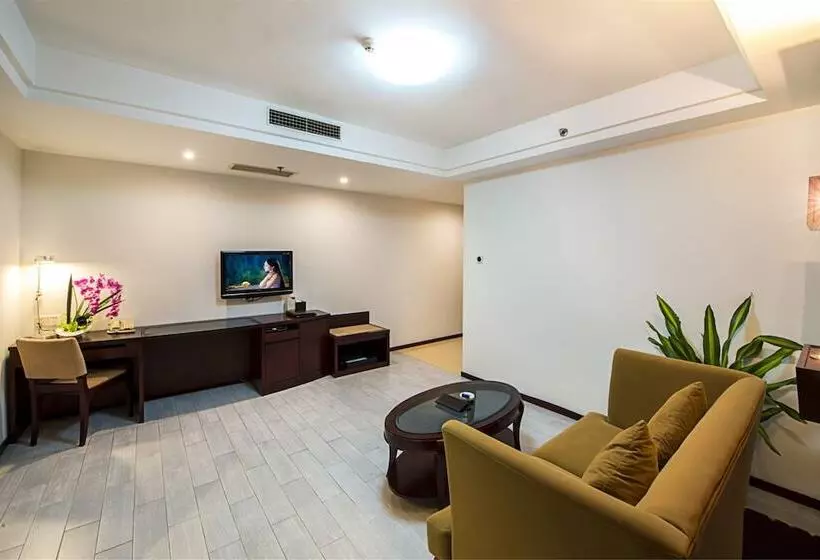 هتل Haikou Baofa Shengyi