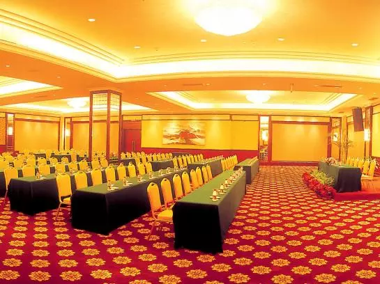 Отель Jinling Liyang Palace