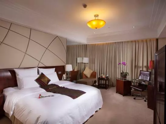 Отель Jinling Liyang Palace