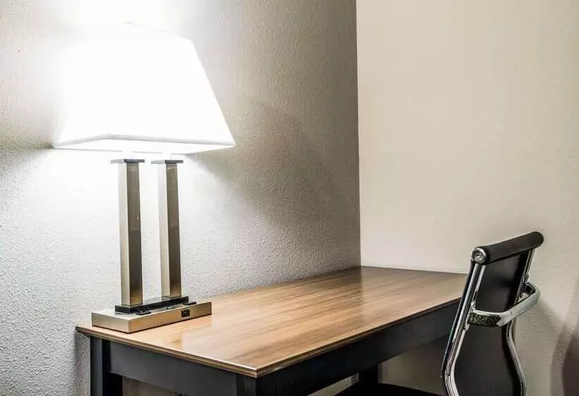 The Marco Hotel Lake Charles