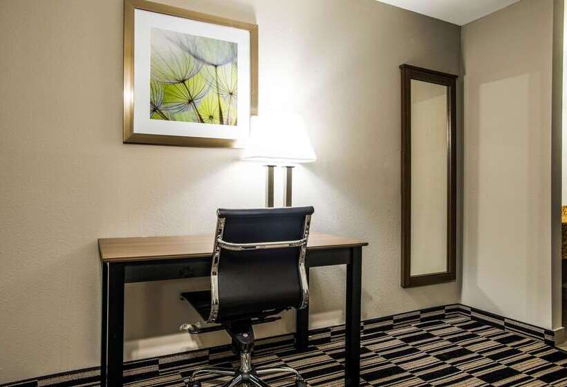 The Marco Hotel Lake Charles