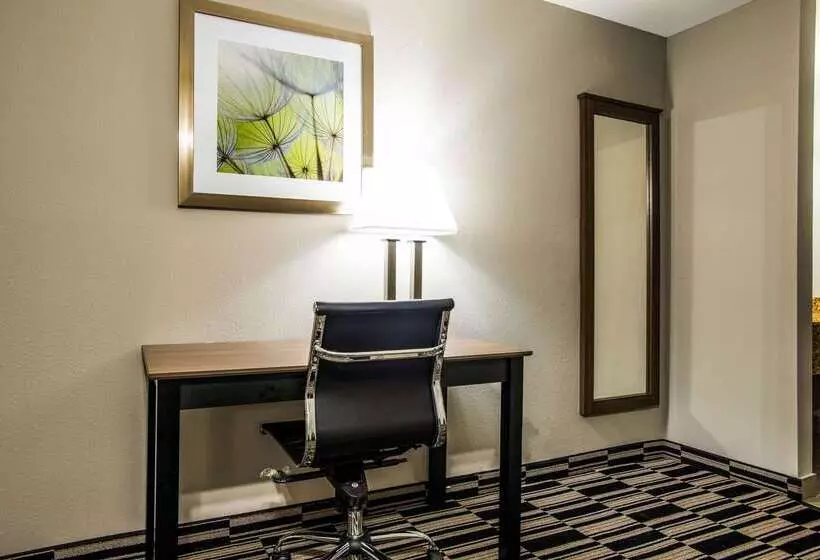 The Marco Hotel Lake Charles