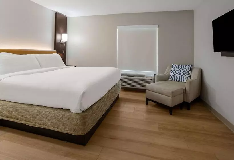 The Marco Hotel Lake Charles