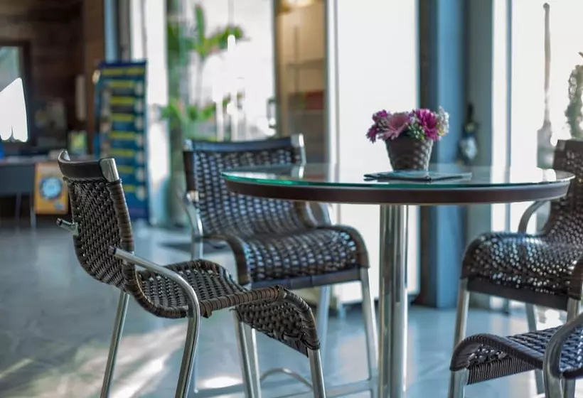 בית מלון כפרי Rolim Palace