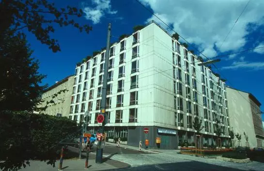 Strawberry Summer Hostel Mittelgasse