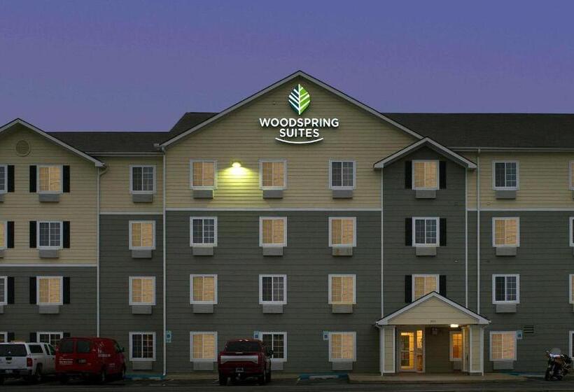 فندق Woodspring Suites Tulsa