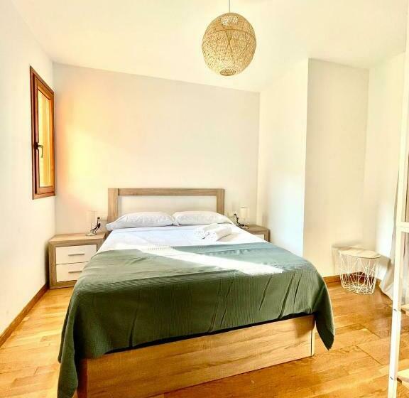 Acogedor Piso En Sort Con Piscina