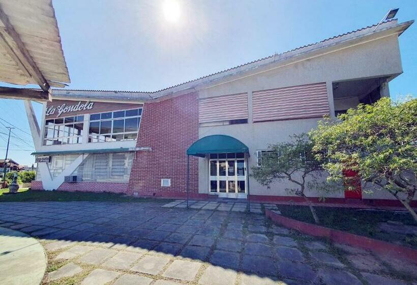 Bed and Breakfast Espaço La Gondola