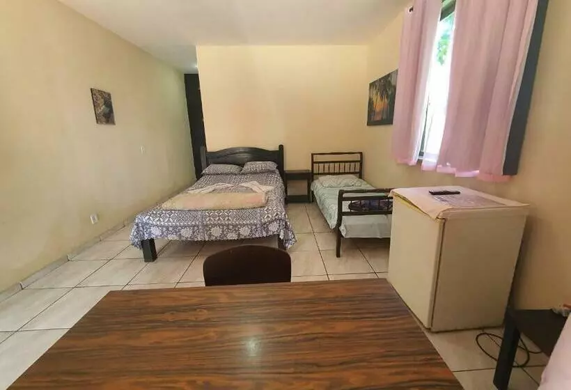 Aamiaismajoitus (B&B) Espaço La Gondola