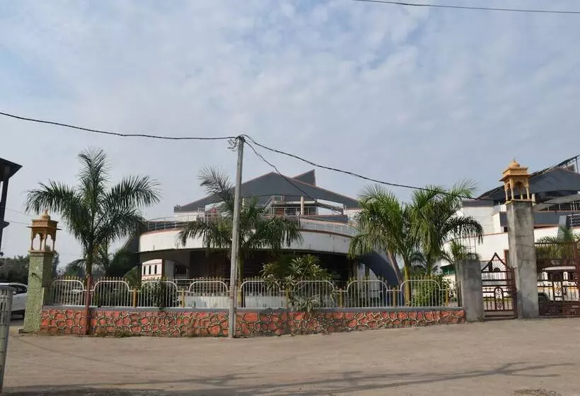 Hotelli Vasant Vihar Resort