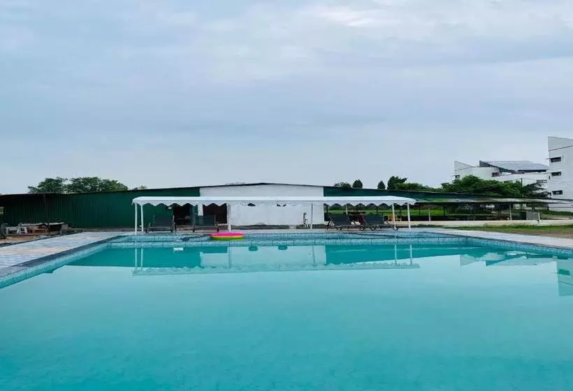 Hotelli Vasant Vihar Resort