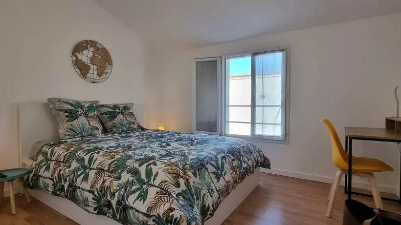 En Hyper Centre, Logement Climatisé Entièrement Rénové! Netflix   Amazon Prime   Terrasse   Le Natur