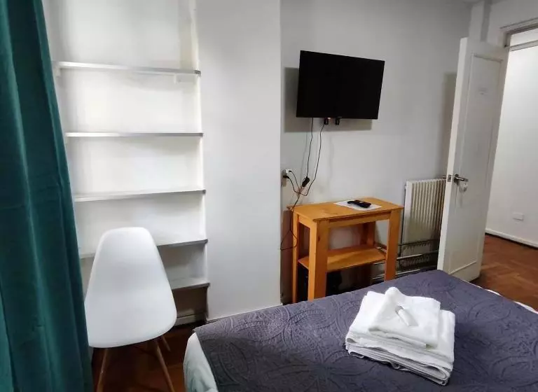 پانسیون Hostal Suzi