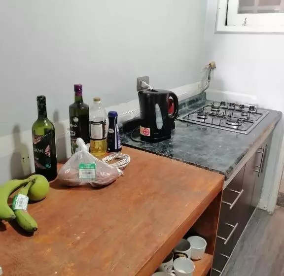 پانسیون Hostal Suzi