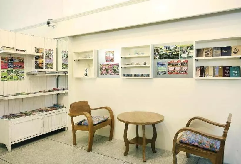 Majatalo Italay Guesthouse