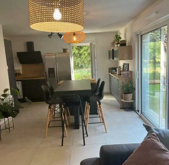 Proche Montpellier Et Plages Duplex 3ch Centre Ville 2 Parkings