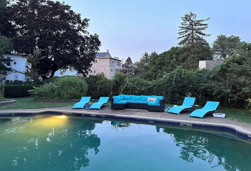 Vaast Bed & Breakfast