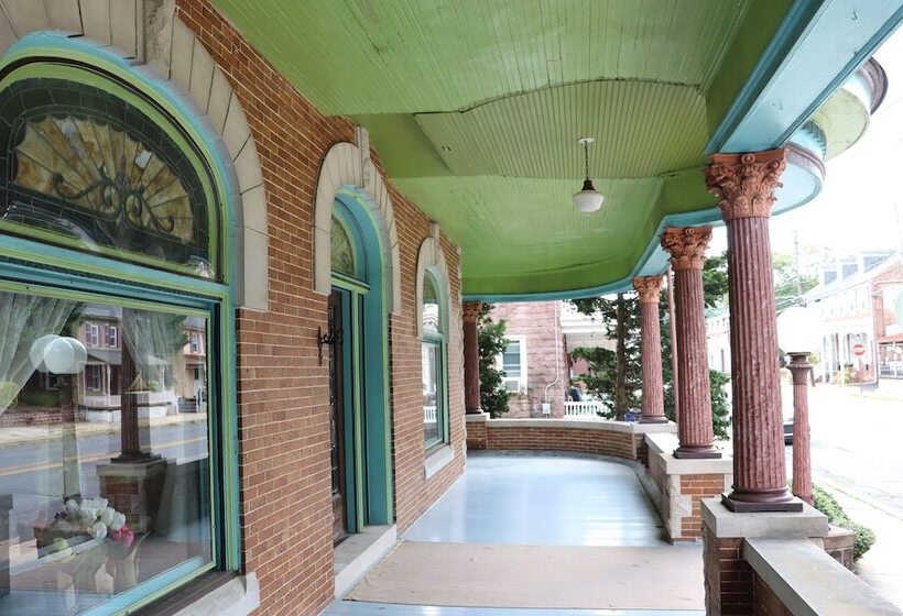 Vaast Bed & Breakfast