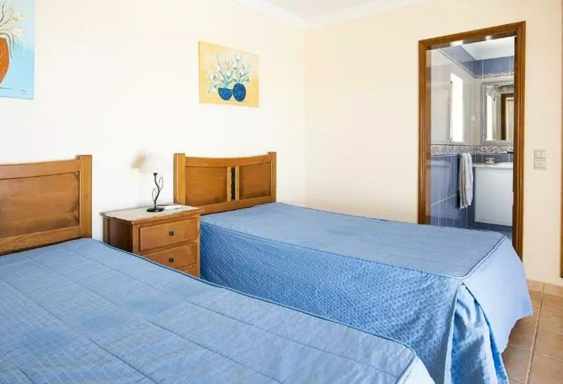 Villa Agapito   Sea View   Ac   By Bedzy