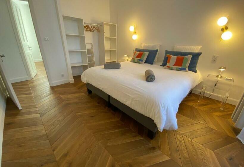 Ajaccio : Appartement De Grand Standing Vue Mer