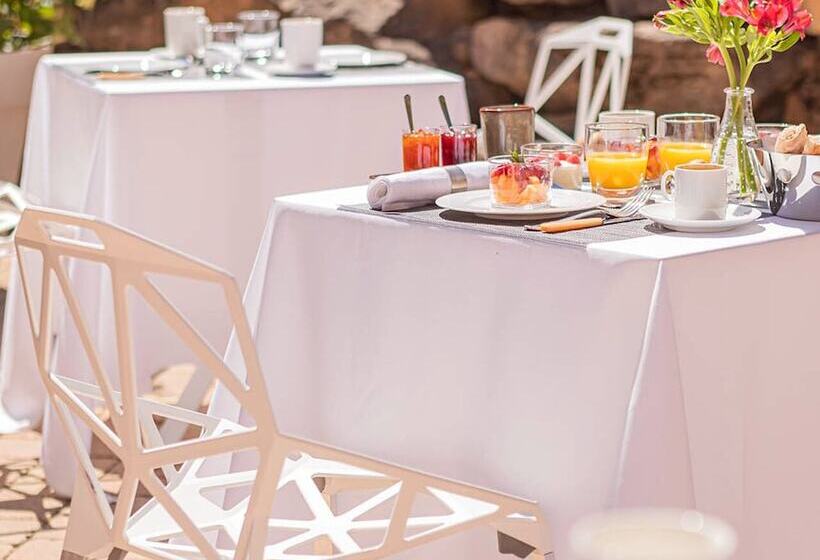 住宿加早餐  La Maison Py