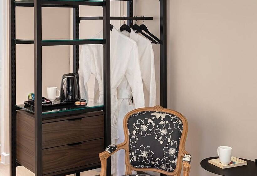 住宿加早餐  La Maison Py