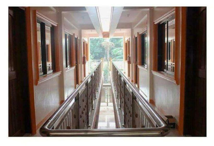 Hotel Oyo 900 Tahanan Ni Kuya Juan