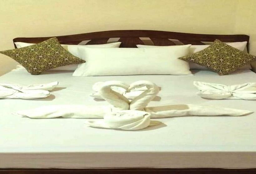 Hotel Oyo 900 Tahanan Ni Kuya Juan