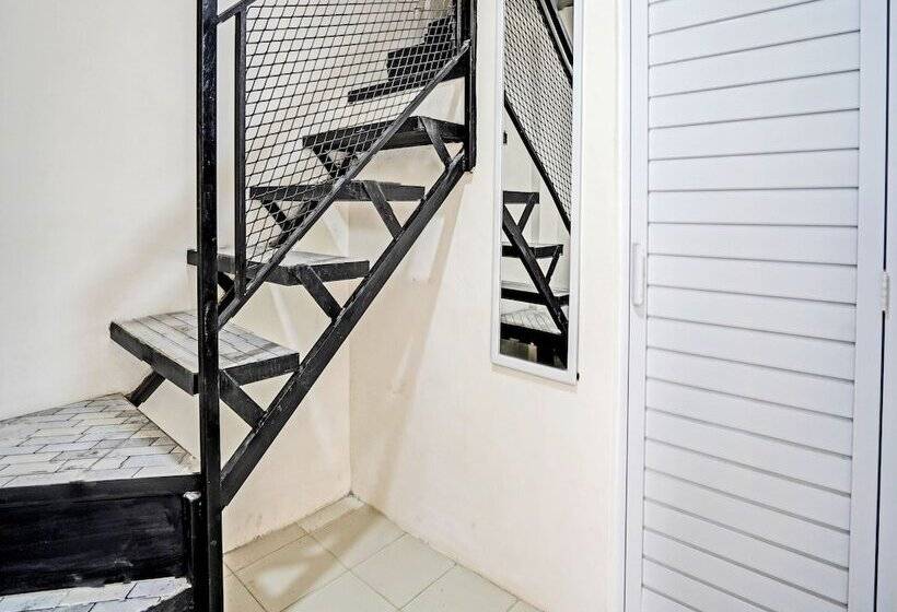 Hotel Oyo 91618  Nawangwulan