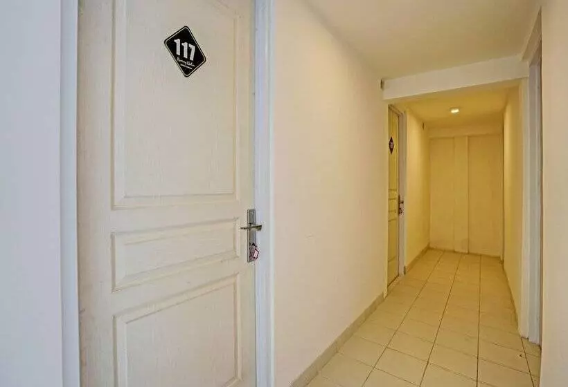 Hotelli Oyo 91618  Nawangwulan