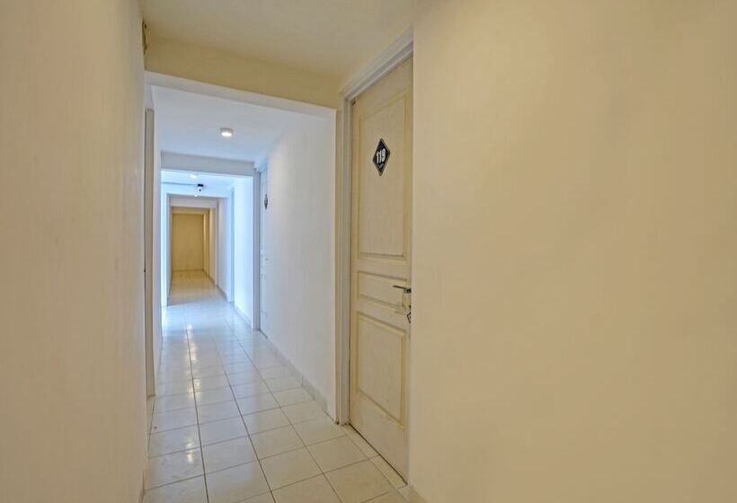 Hotel Oyo 91618  Nawangwulan