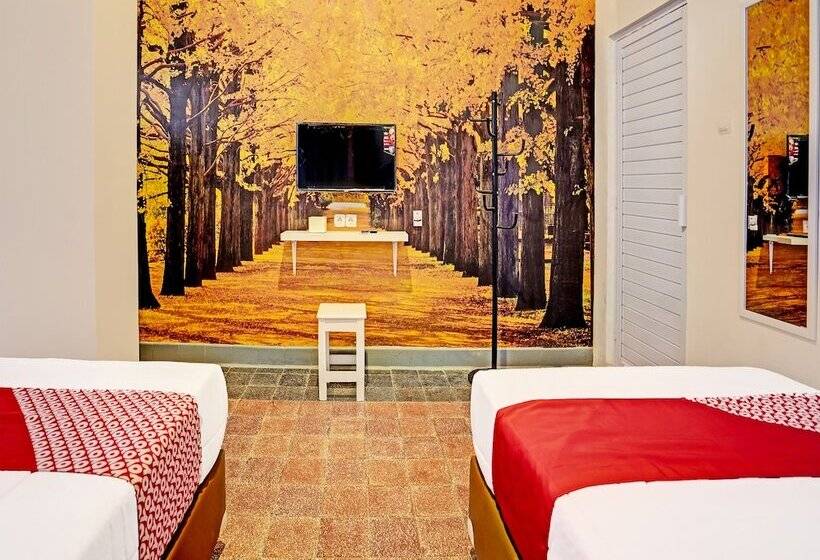 Hotel Oyo 91618  Nawangwulan