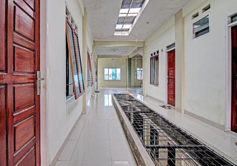 فندق Oyo 91642 Fhazel Residence Syariah