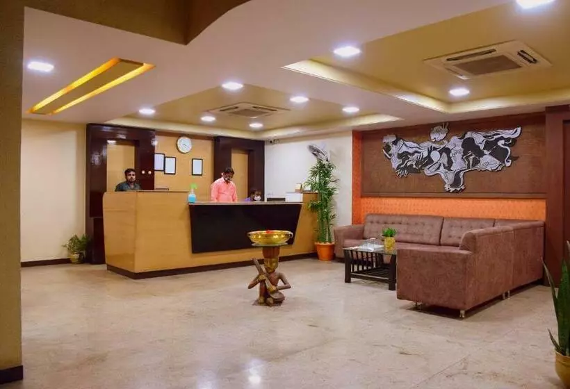 Hotelli Vatsa International