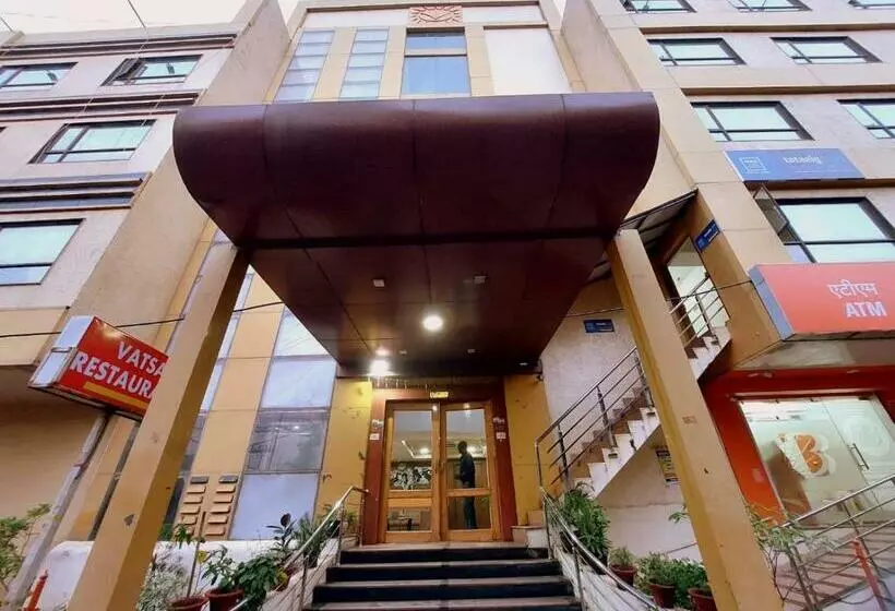 Hotelli Vatsa International