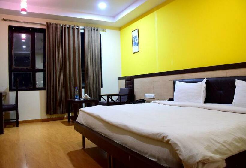 호텔 Vatsa International