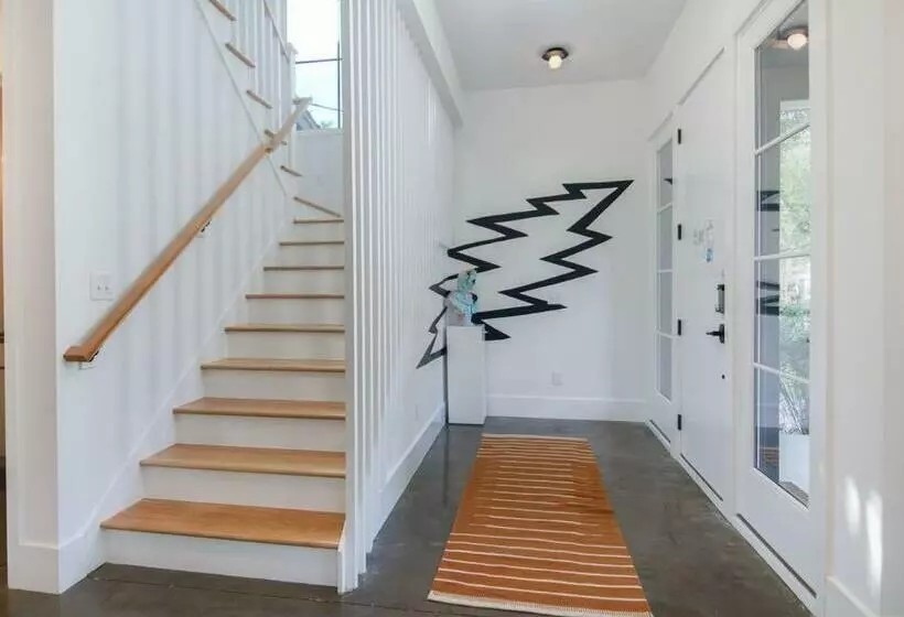 Music Manor 3 King Beds W Pool Mins To Beach&dt