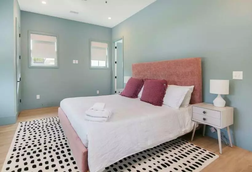 Music Manor 3 King Beds W Pool Mins To Beach&dt