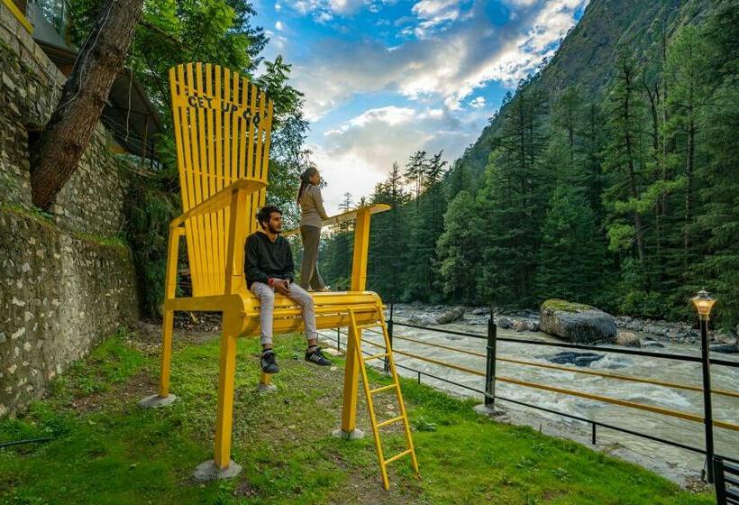 The Hosteller Kasol Riverside