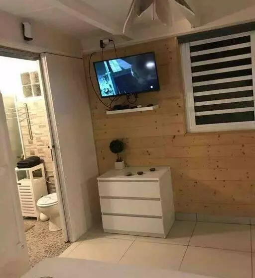 Ti Kwen A Kéké