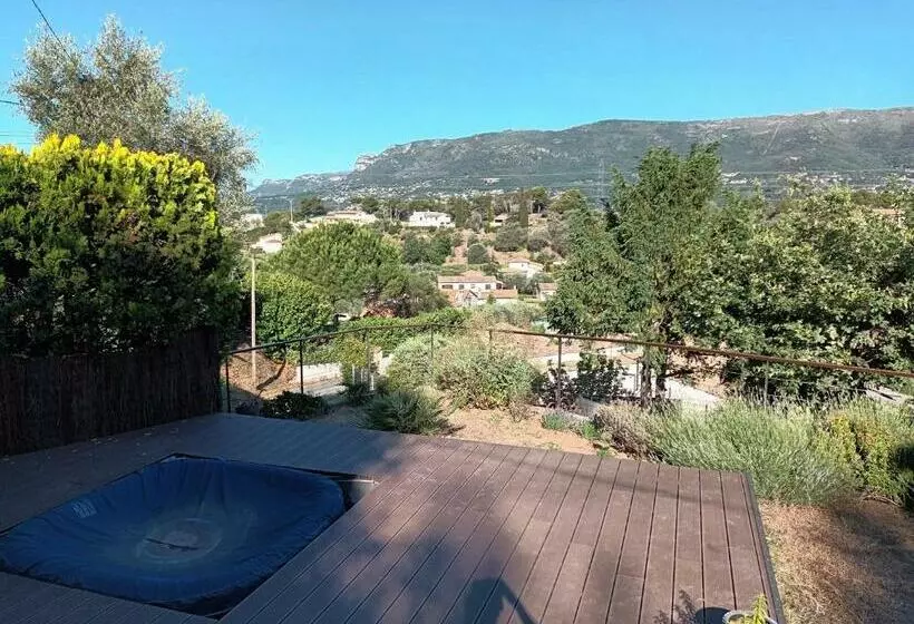 Bas De Villa
