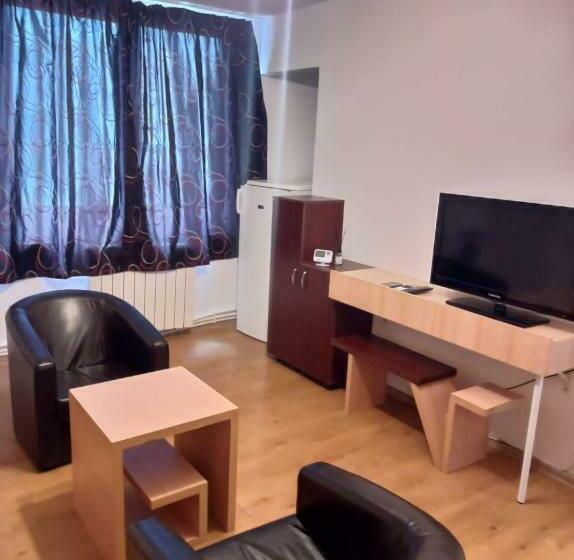 Central Best Cozy In