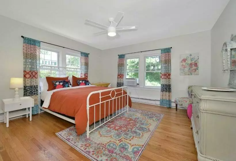 Deck View Of Hudson River & Mt Beacon / Boho Suite