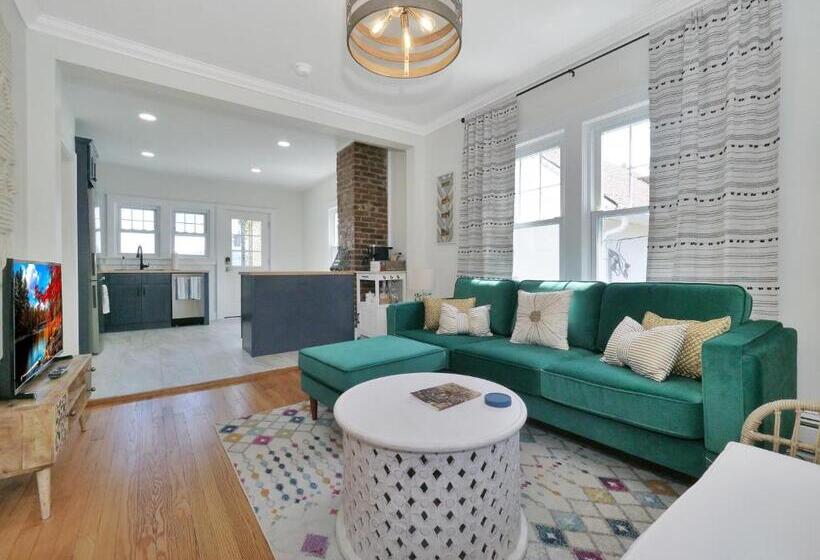 Deck View Of Hudson River & Mt Beacon / Boho Suite